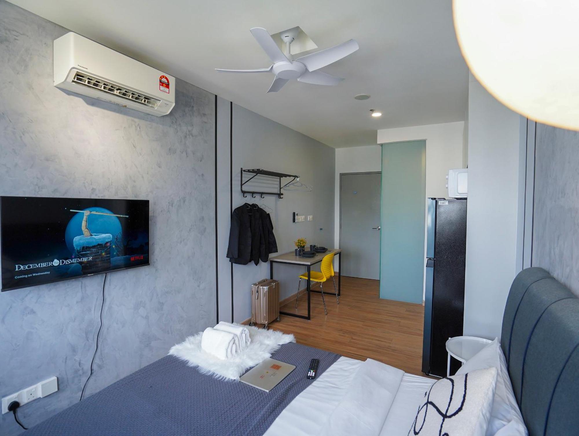 Sky Pool Suites Kl Sentral - Riveria City Куала-Лумпур Екстер'єр фото